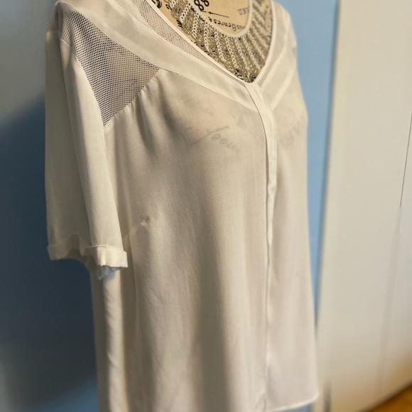 2 X 12 Short Sleeve Blouse Red X - Picture 12 of 14